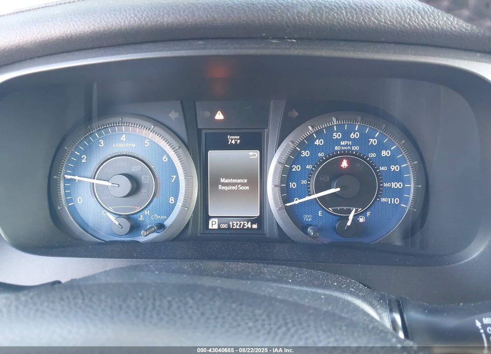 2017 TOYOTA SIENNA XLE 8 PASSENGER VIN: 5TDYZ3DC3HS863253