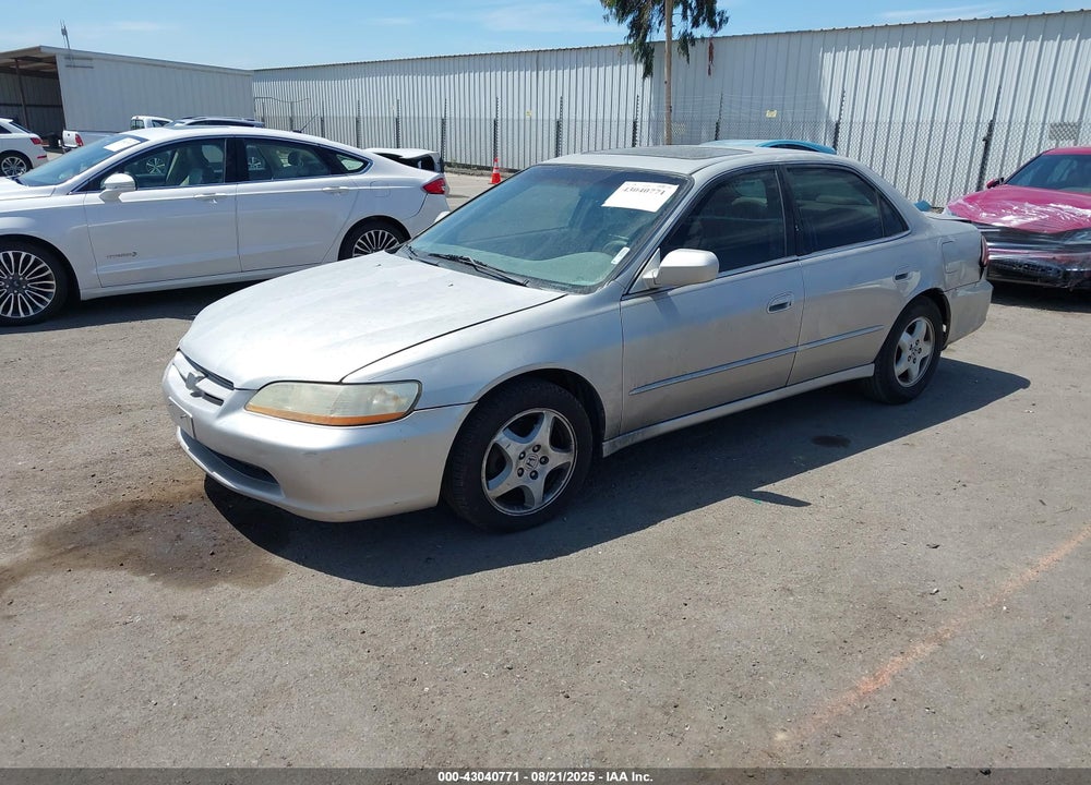 1999 HONDA ACCORD EX V6 VIN: 1HGCG1652XA009919