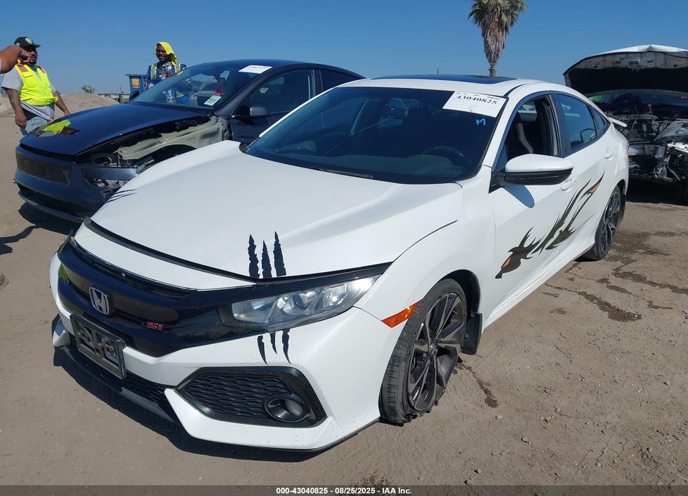 2018 HONDA CIVIC VIN: 2HGFC1E56JH704245
