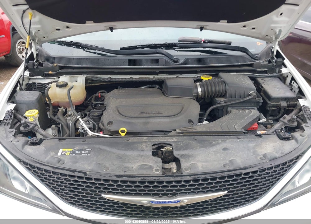 2020 CHRYSLER PACIFICA LIMITED VIN: 2C4RC1GG6LR171515