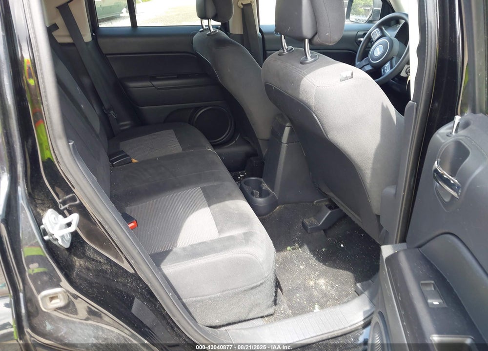 2015 JEEP PATRIOT VIN: 1C4NJPBA0FD418822