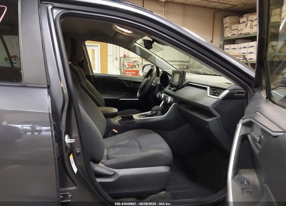 2019 TOYOTA RAV4 VIN: JTMG1RFV2KD002234