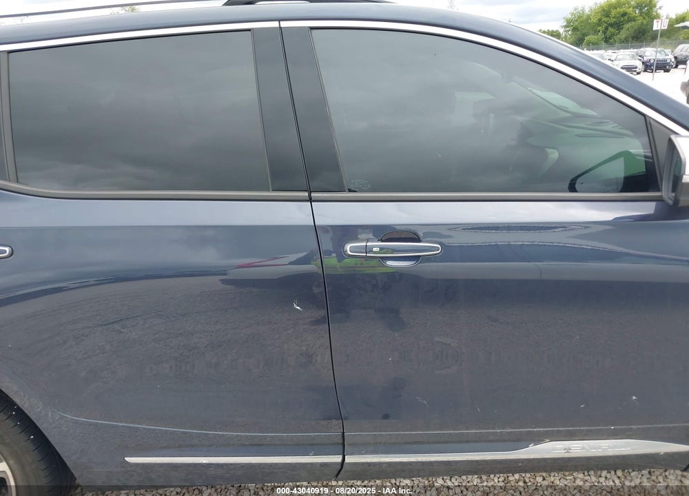 2019 GMC TERRAIN VIN: 3GKALXEX4KL250975