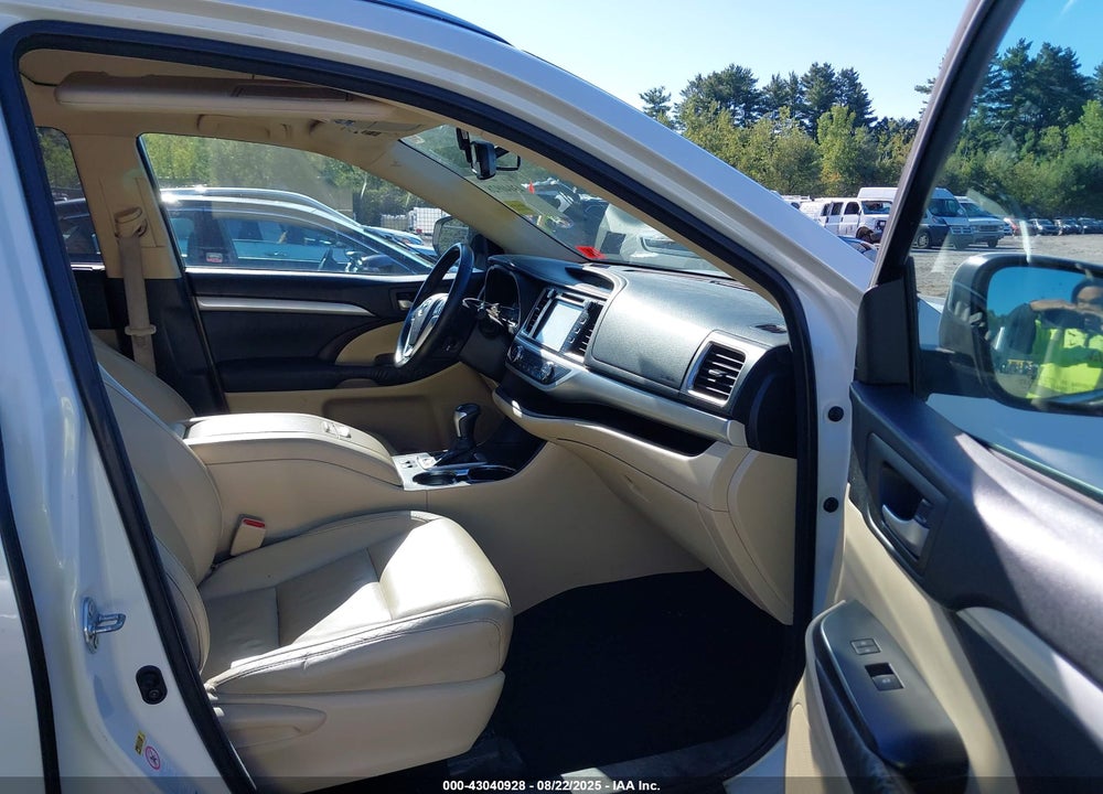 2014 TOYOTA HIGHLANDER VIN: 5TDJKRFH7ES019410