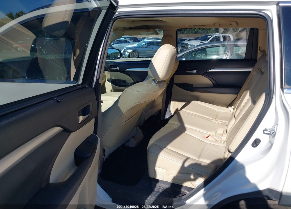 2014 TOYOTA HIGHLANDER VIN: 5TDJKRFH7ES019410