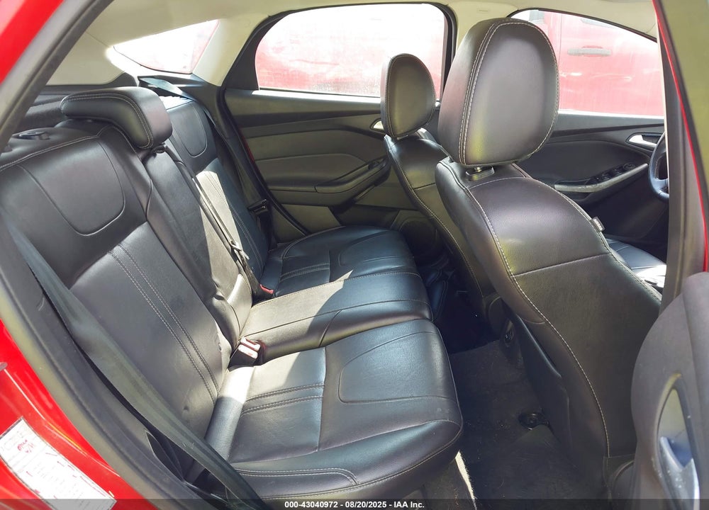 2014 FORD FOCUS VIN: 1FADP3K24EL326621