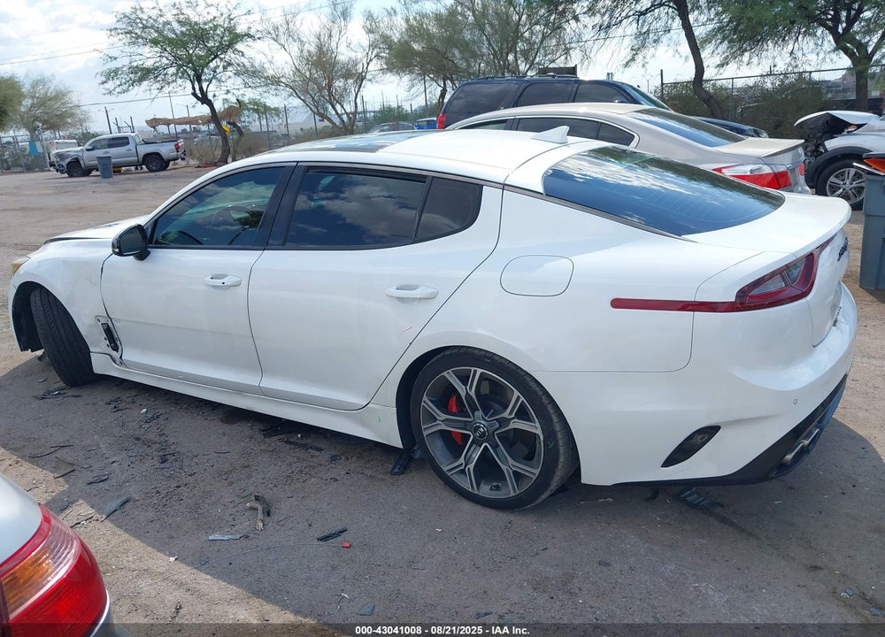 2019 KIA STINGER GT2 VIN: KNAE55LC5K6054918