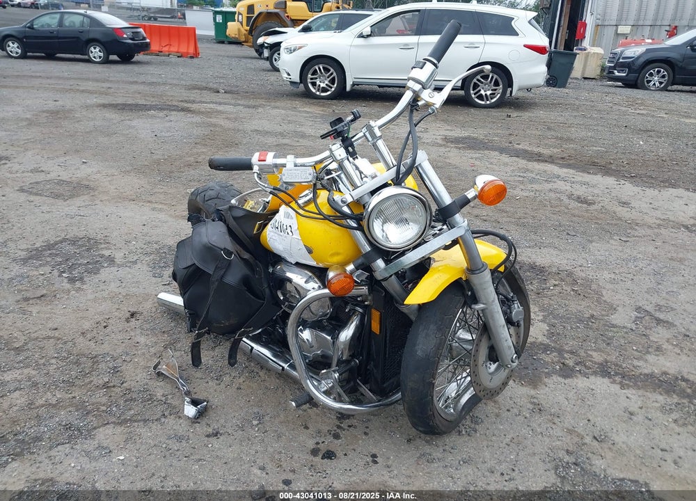 2002 HONDA VT750 DC VIN: JH2RC44022M617760