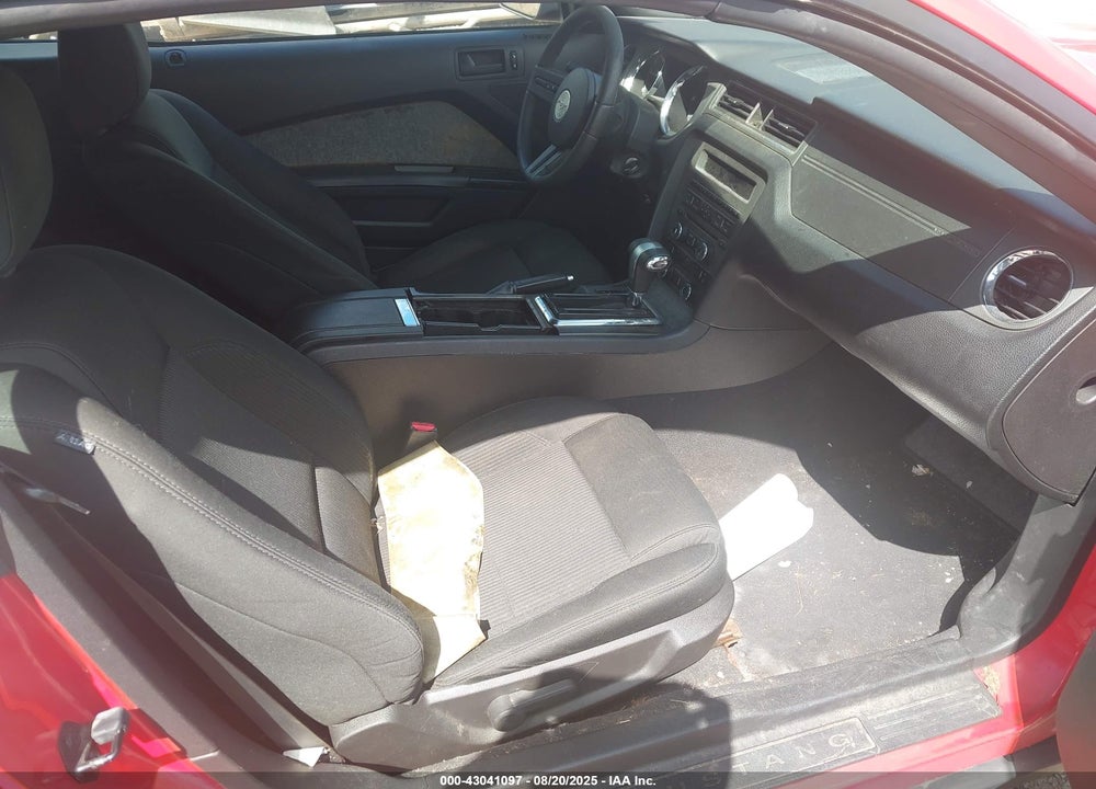 2010 FORD MUSTANG VIN: 1ZVBP8EN2A5112016