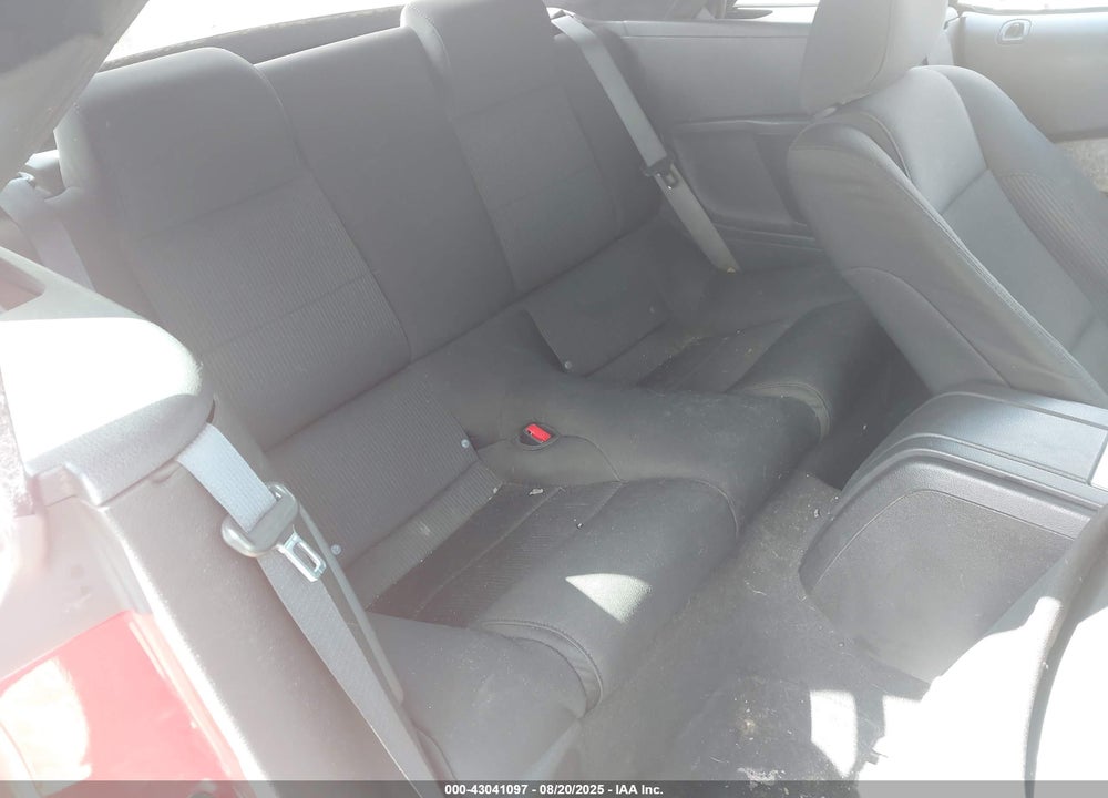 2010 FORD MUSTANG VIN: 1ZVBP8EN2A5112016