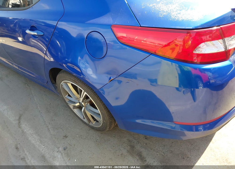 2011 KIA OPTIMA SX VIN: KNAGR4A67B5088109