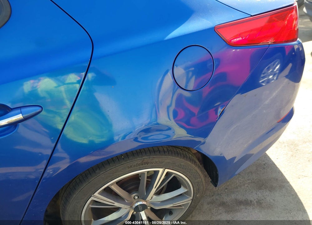 2011 KIA OPTIMA SX VIN: KNAGR4A67B5088109