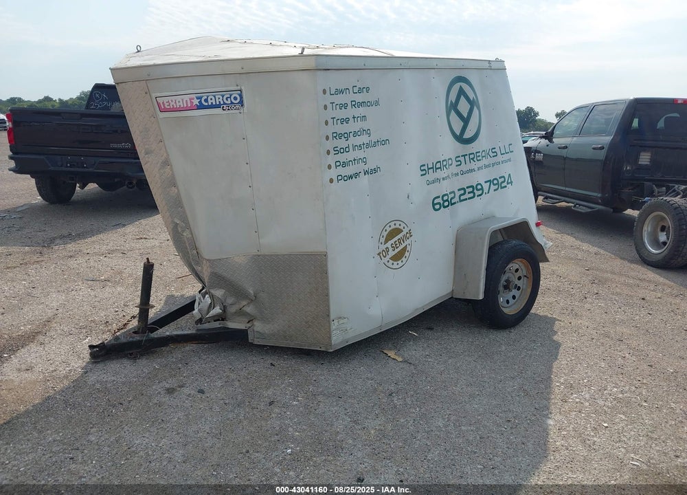 2015 LARK TRAILER VIN: 571BE0812FM009826