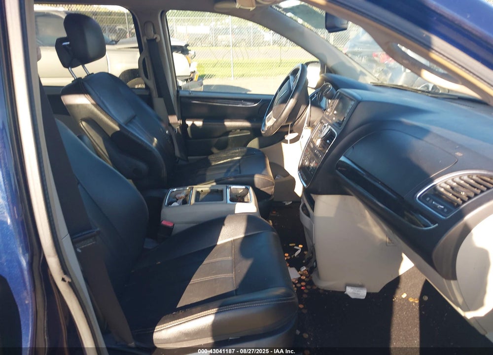 2014 CHRYSLER TOWN & COUNTRY TOURING VIN: 2C4RC1BG3ER449281