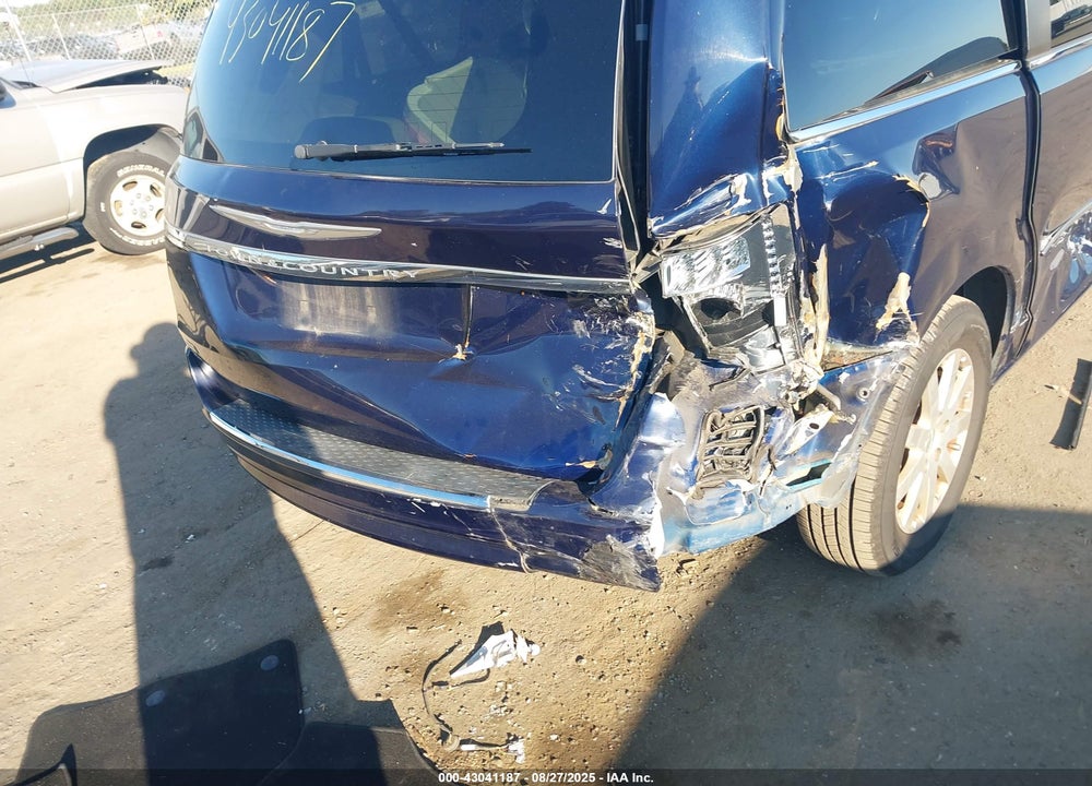 2014 CHRYSLER TOWN & COUNTRY TOURING VIN: 2C4RC1BG3ER449281