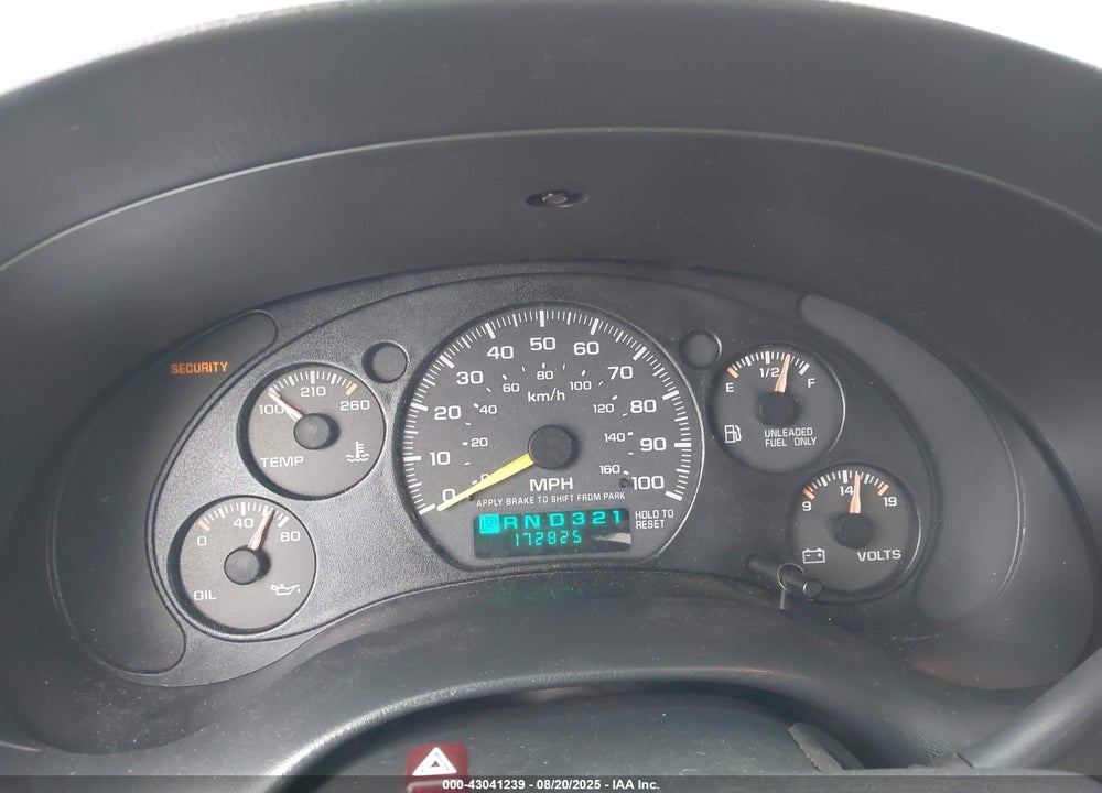 1998 CHEVROLET S-10 LS FLEETSIDE VIN: 1GCCS1947WK225080