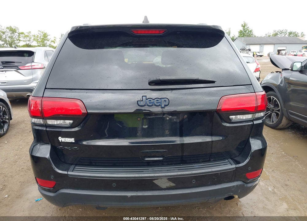 2020 JEEP GRAND CHEROKEE VIN: 1C4RJFAG1LC165867