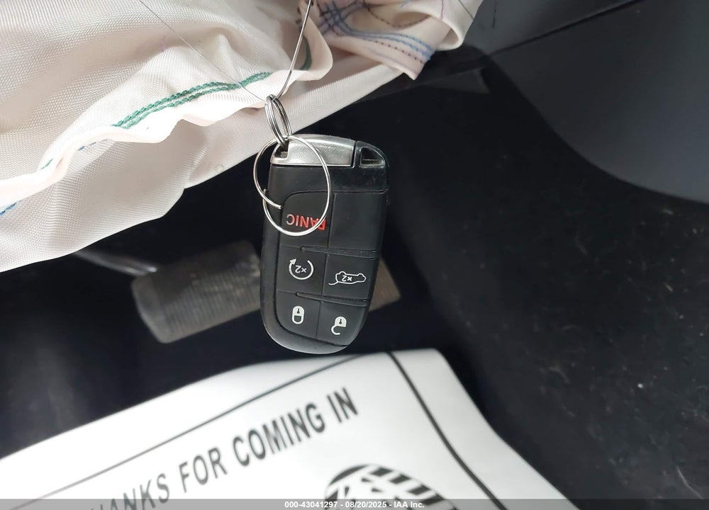 2020 JEEP GRAND CHEROKEE VIN: 1C4RJFAG1LC165867