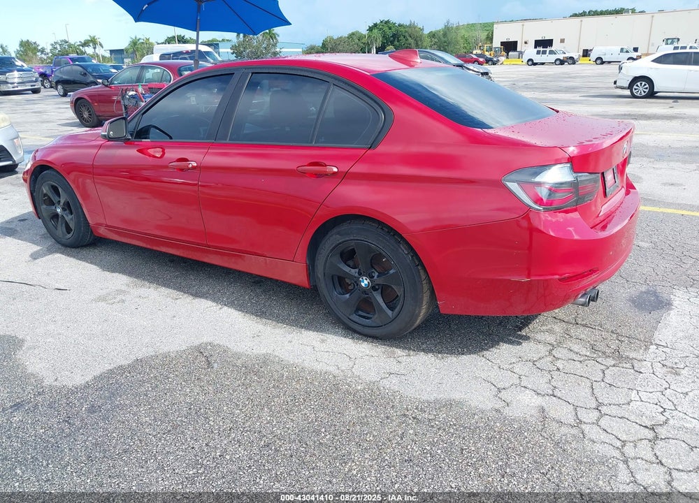 2012 BMW 328I VIN: WBA3A5G56CNP16852