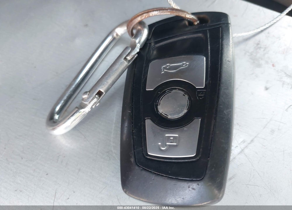 2012 BMW 328I VIN: WBA3A5G56CNP16852