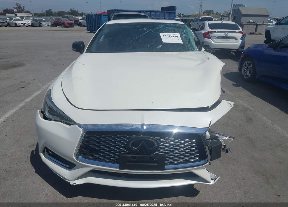 2019 INFINITI Q60 VIN: JN1FV7EK7KM360329