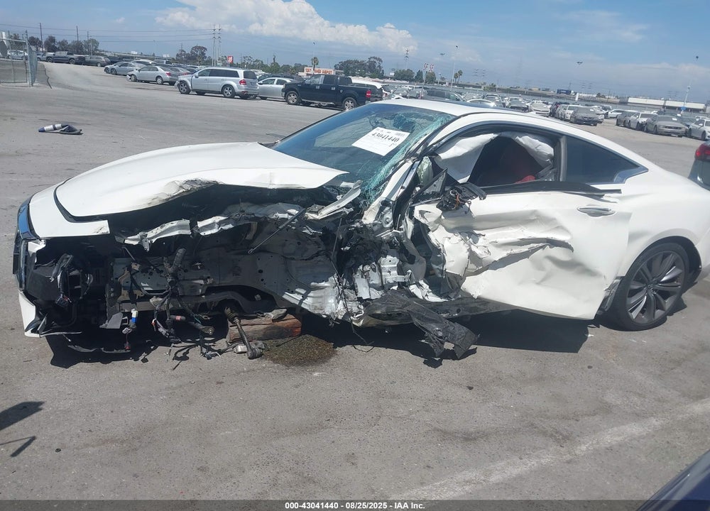 2019 INFINITI Q60 VIN: JN1FV7EK7KM360329