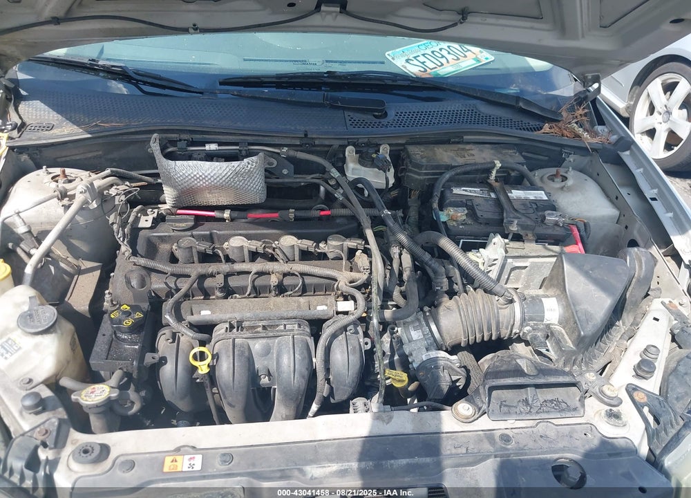 2011 FORD FOCUS VIN: 1FAHP3GN2BW153695