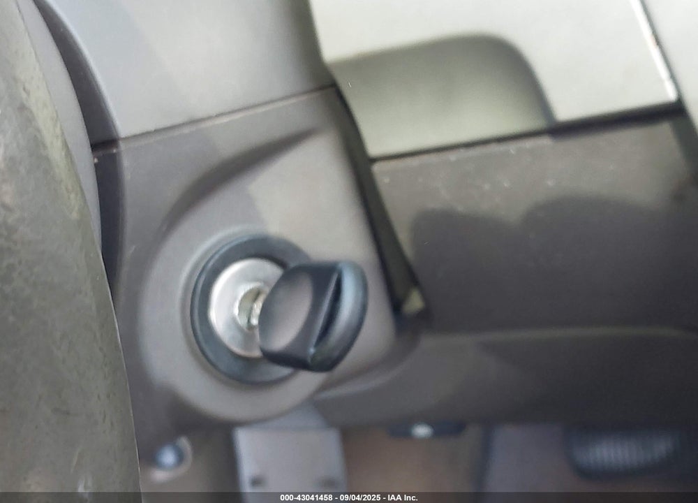2011 FORD FOCUS VIN: 1FAHP3GN2BW153695
