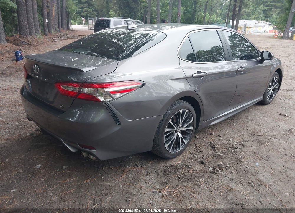2019 TOYOTA CAMRY VIN: 4T1B11HK9KU269686
