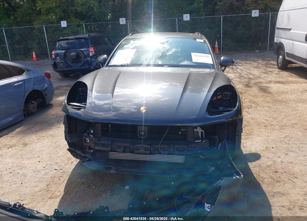 2025 PORSCHE MACAN T VIN: WP1AA2A54SLB05454
