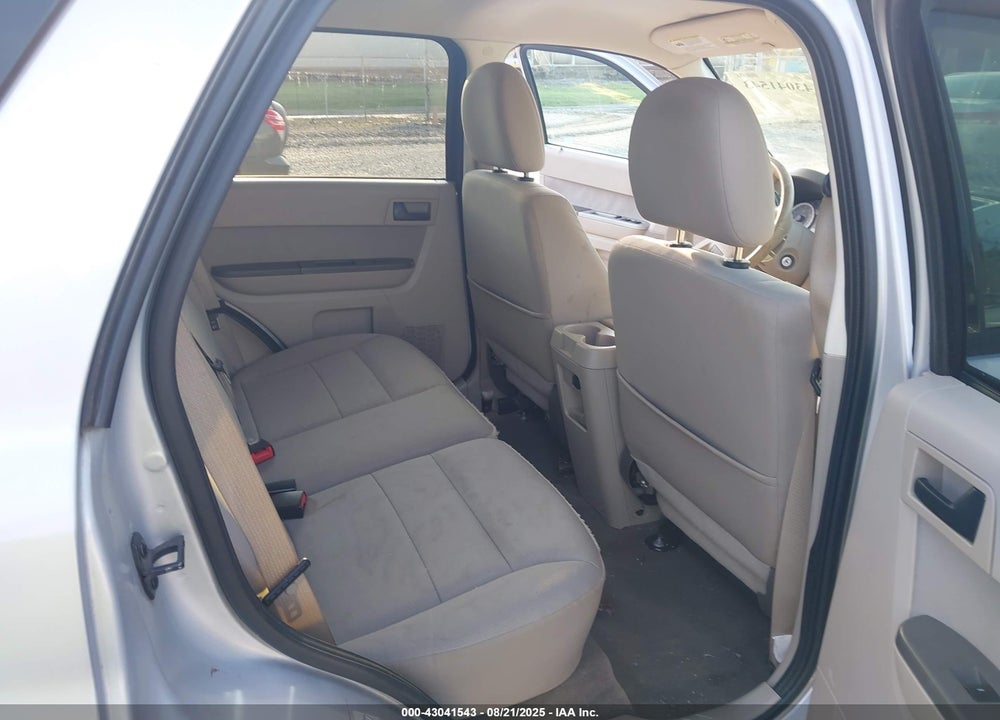2011 FORD ESCAPE VIN: 1FMCU0D71BKC19299