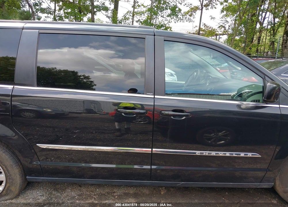 2014 CHRYSLER TOWN & COUNTRY TOURING VIN: 2C4RC1BG8ER234527