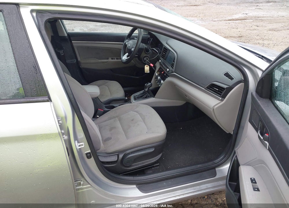 2020 HYUNDAI ELANTRA VIN: 5NPD84LF8LH632530