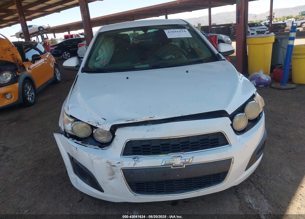 2015 CHEVROLET SONIC VIN: 1G1JA6SH2F4196976