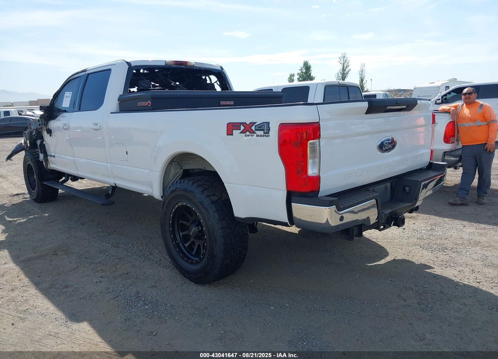 2017 FORD F-250 LARIAT VIN: 1FT7W2BT5HED42459