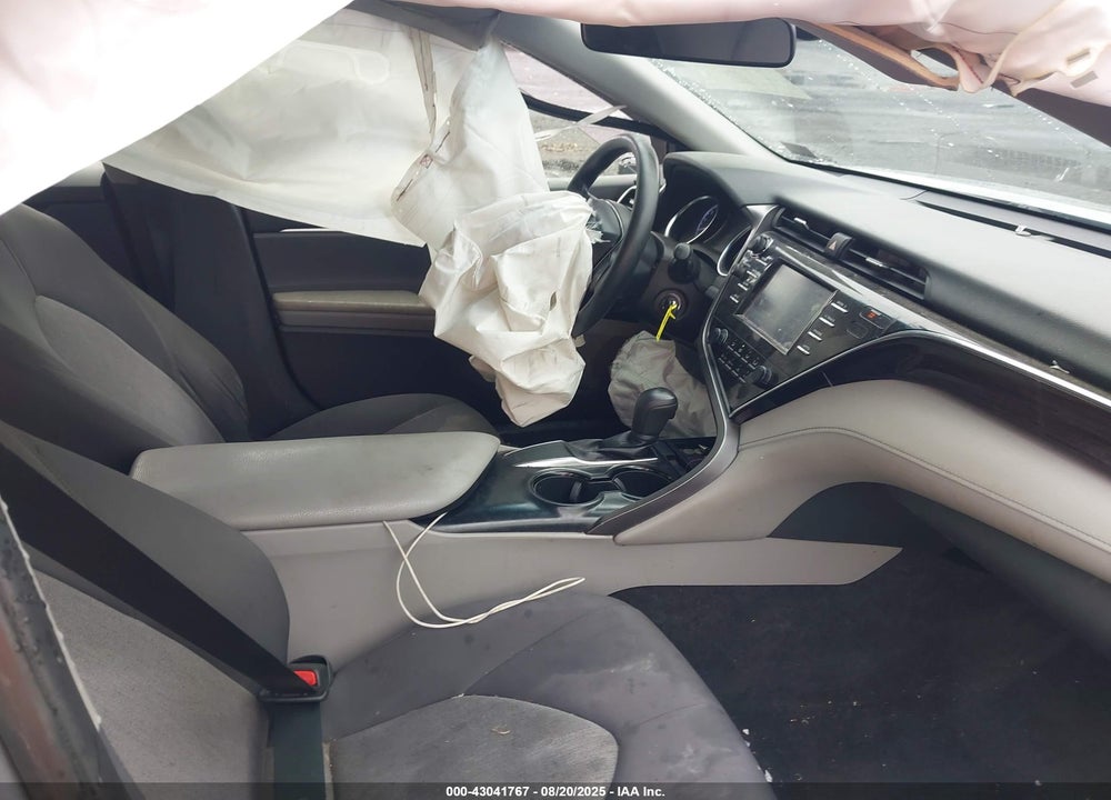 2018 TOYOTA CAMRY VIN: JTNB11HK5J3011749