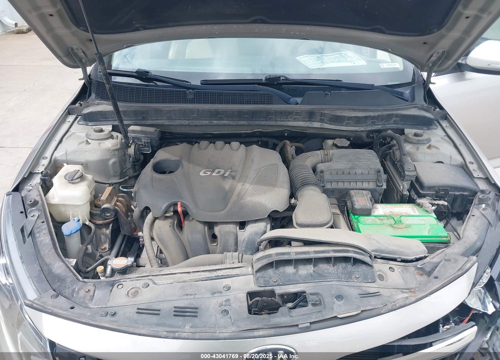 2011 KIA OPTIMA VIN: KNAGN4A77B5047712