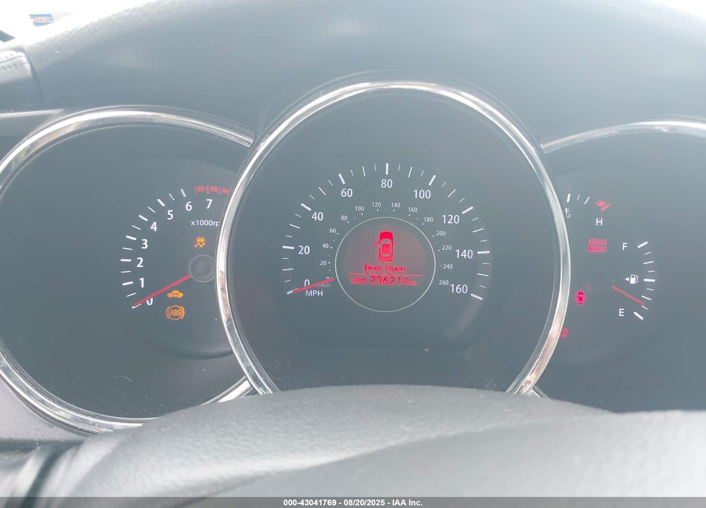 2011 KIA OPTIMA VIN: KNAGN4A77B5047712