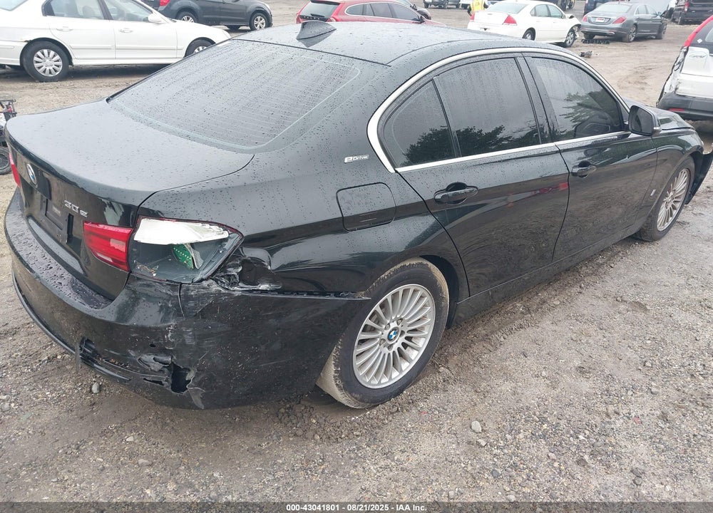 2017 BMW 3 SERIES VIN: WBA8E1C52HK479987