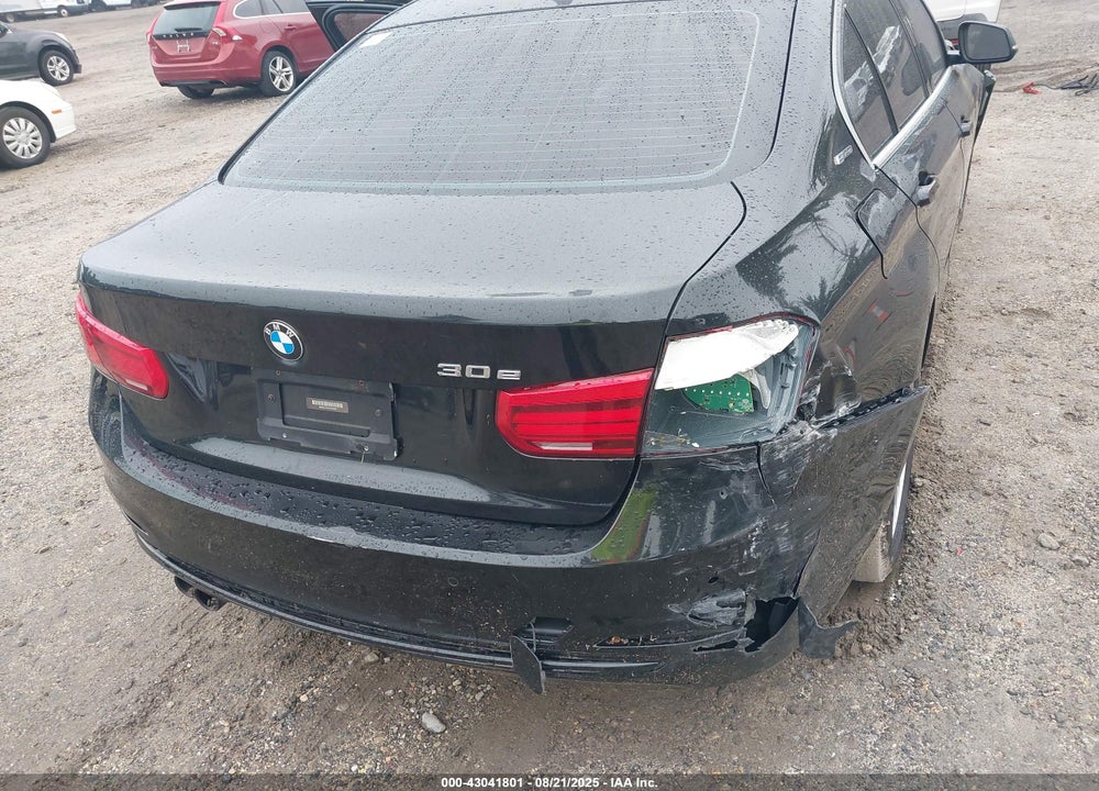 2017 BMW 3 SERIES VIN: WBA8E1C52HK479987