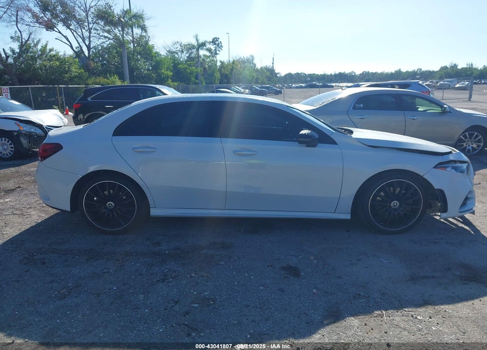 2020 MERCEDES-BENZ A 220 VIN: WDD3G4EBXLW037901