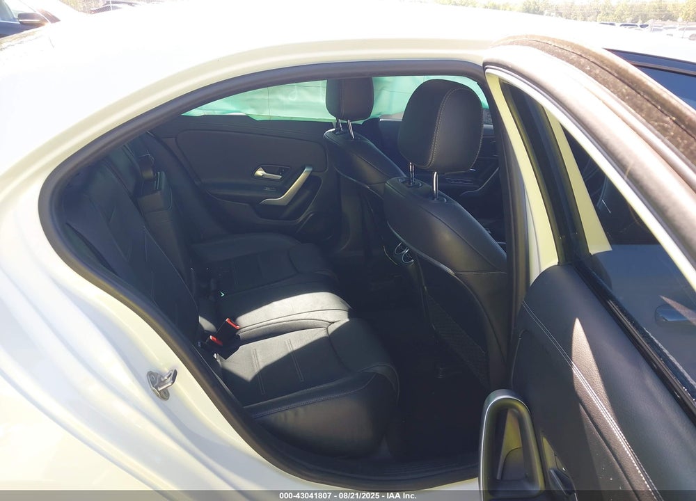 2020 MERCEDES-BENZ A 220 VIN: WDD3G4EBXLW037901