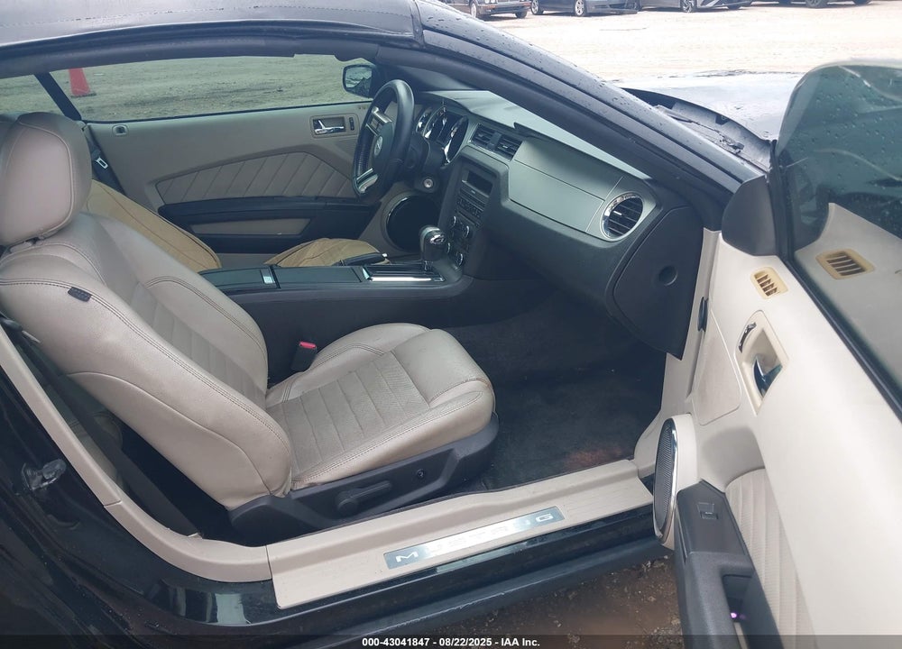 2010 FORD MUSTANG VIN: 1ZVBP8EN7A5172034