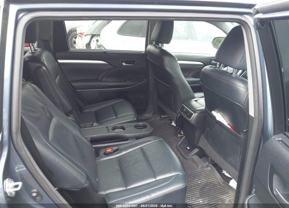 2016 TOYOTA HIGHLANDER VIN: 5TDJKRFH7GS281625