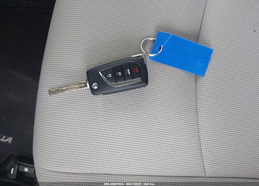 2021 TOYOTA COROLLA VIN: JTDEPMAE8MJ139831