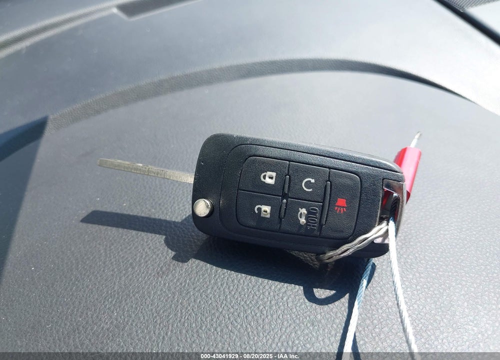 2011 CHEVROLET EQUINOX VIN: 2CNFLFE5XB6263174