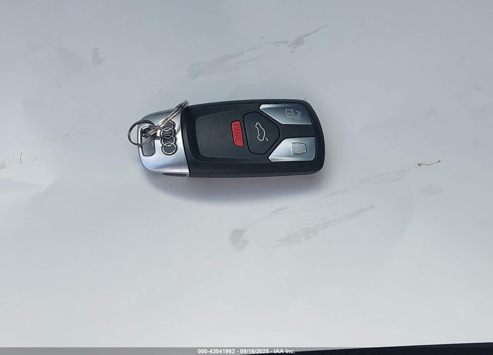 2018 AUDI A4 VIN: WAUENAF48JA021095