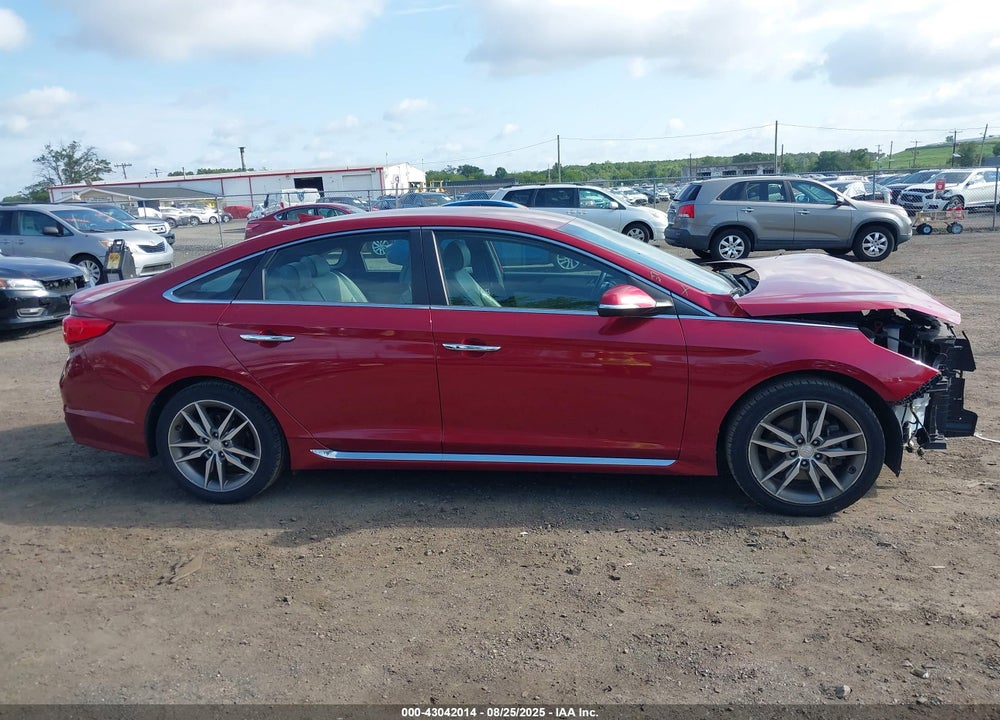 2015 HYUNDAI SONATA VIN: 5NPE34AB2FH059311