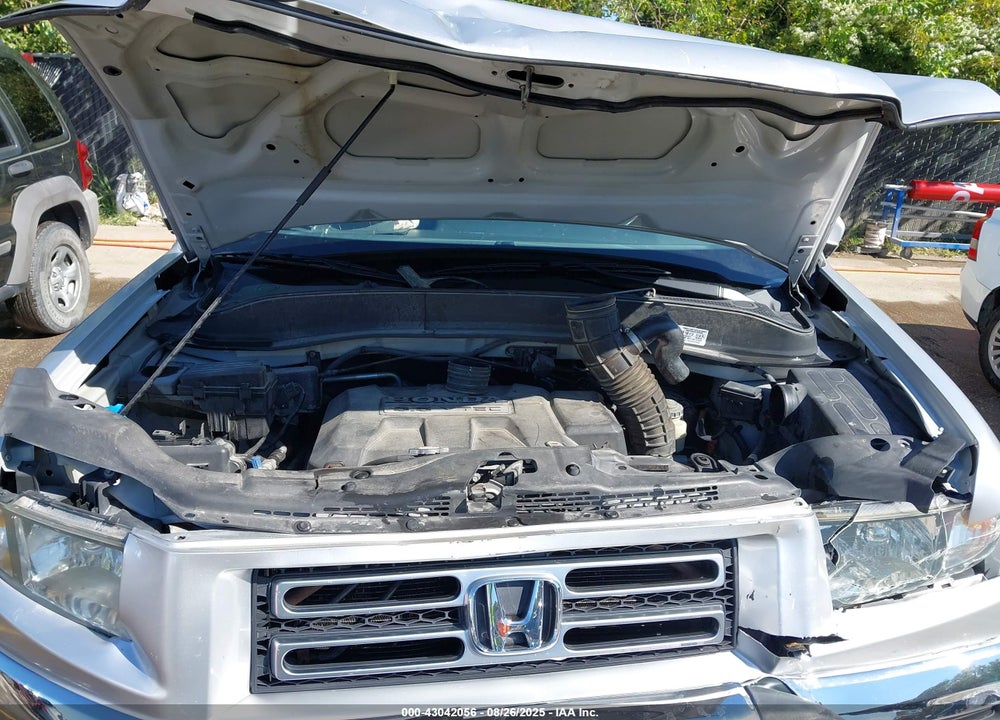 2006 HONDA RIDGELINE RTL VIN: 2HJYK16596H541487