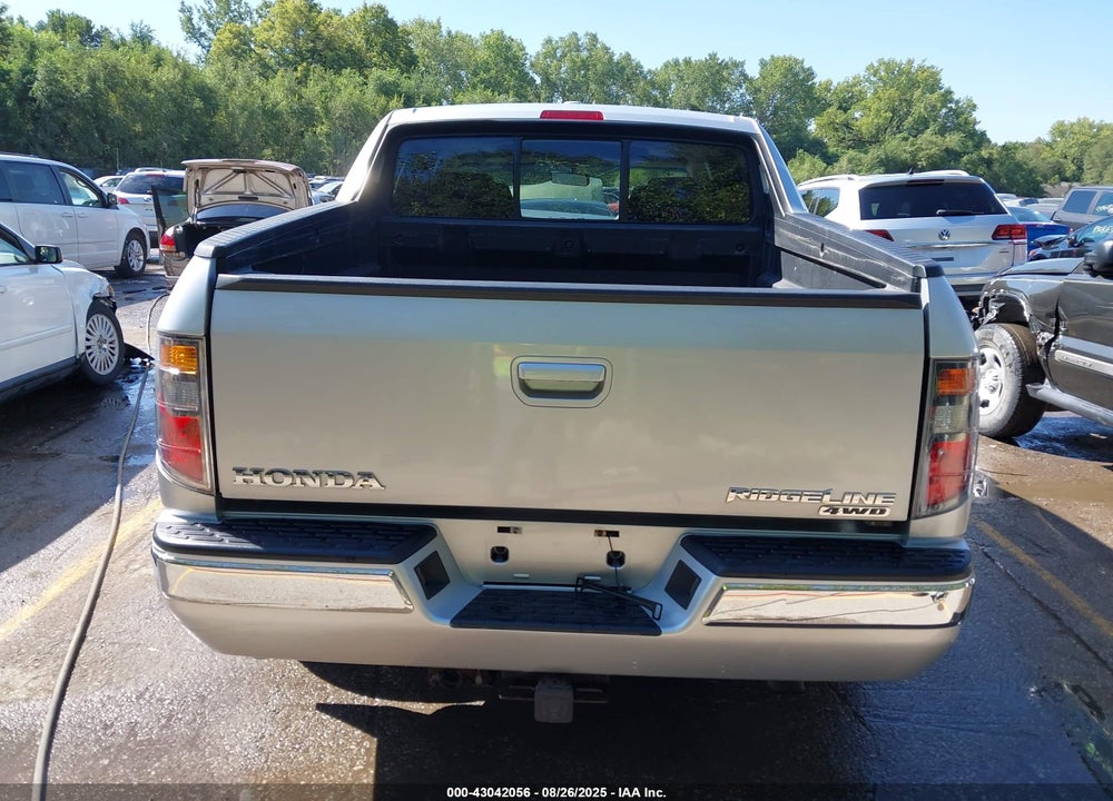2006 HONDA RIDGELINE RTL VIN: 2HJYK16596H541487